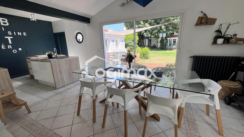 Maison - 130 m² - 4 pièces