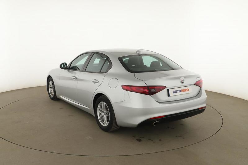 Alfa Romeo Giulia 2.2 At8 150 ch