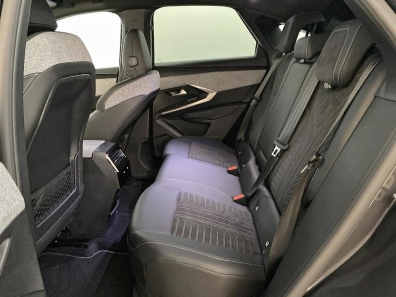 Peugeot 3008 III 1.2 Hybrid 145 E-Dcs6 Gt