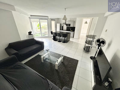 Appartement - 70 m² - 3 pièces