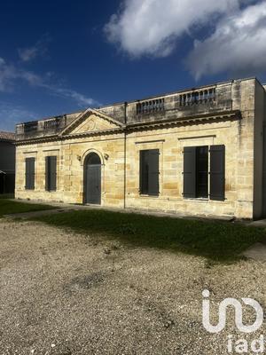 Maison - 300 m² - 12 pièces