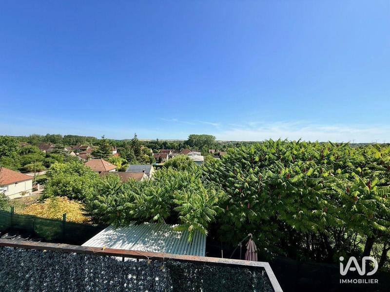 Maison - 186 m² - 7 pièces