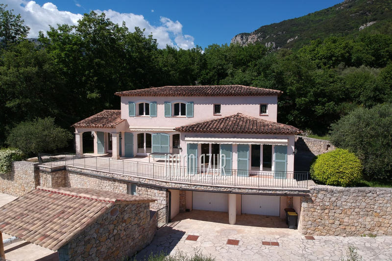 Villa - 156 m² - 6 pièces