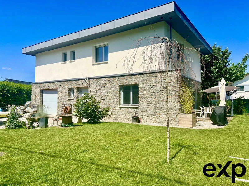 Villa - 138 m² - 6 pièces