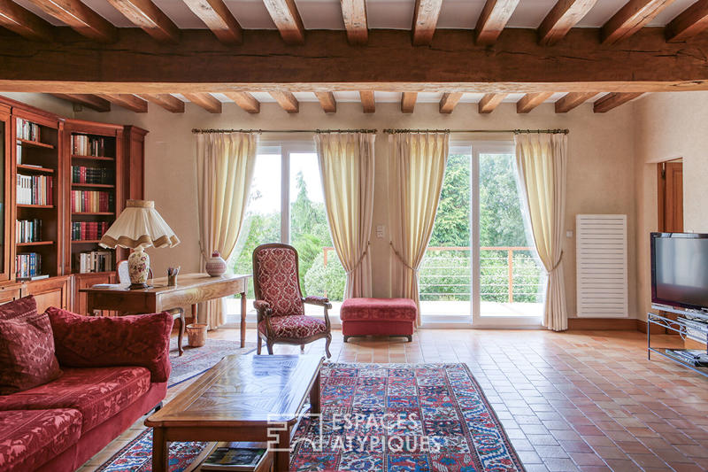 Maison - 241 m² - 9 pièces