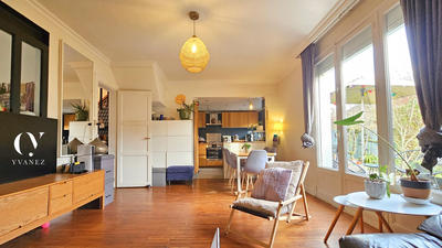 Maison - 96 m² - 5 pièces