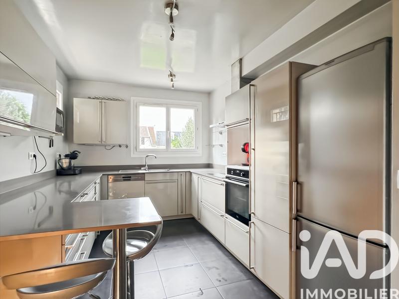 Maison - 195 m² - 6 pièces