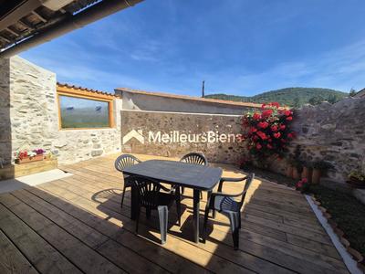 Maison de village - 105 m² - 4 pièces