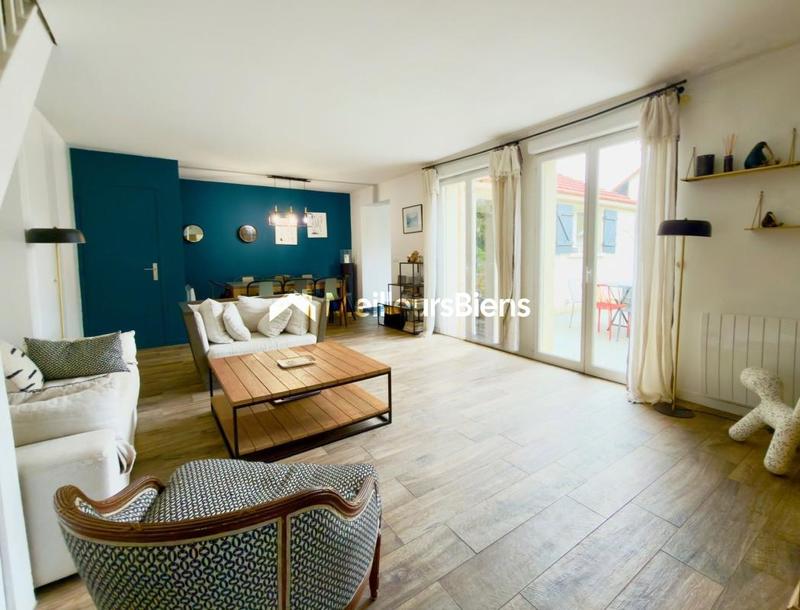 Maison - 129 m² - 7 pièces