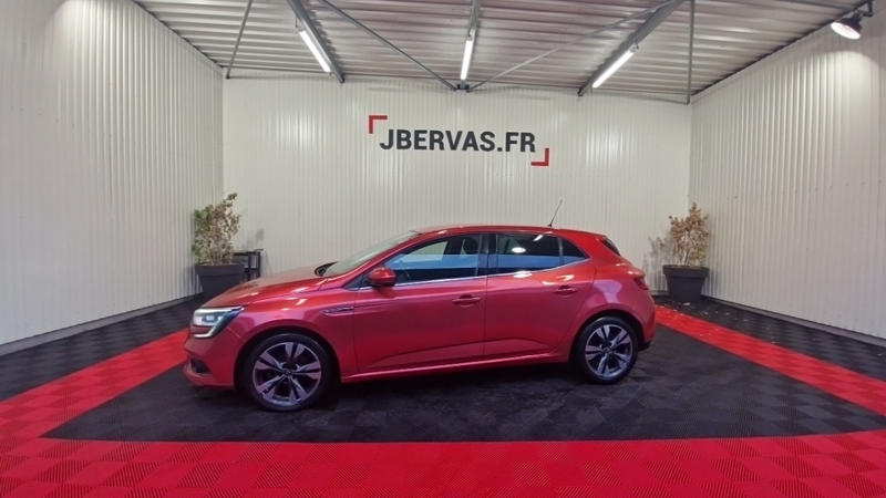 Renault Mégane IV blue dci 115 intens