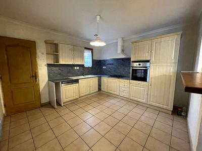 Maison - 91 m² - 5 pièces