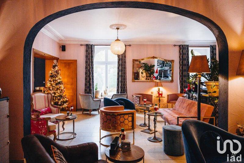 Local commercial - 1 200 m²