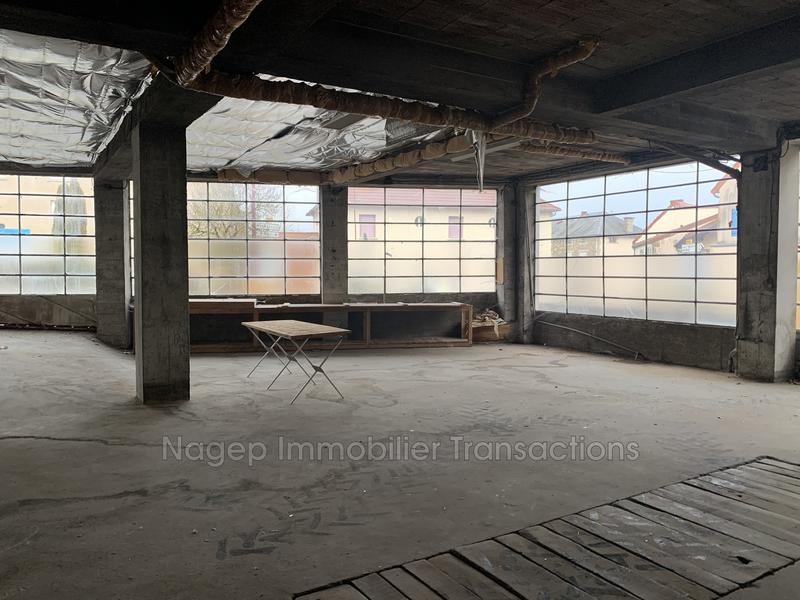 Maison - 226 m² - 3 pièces