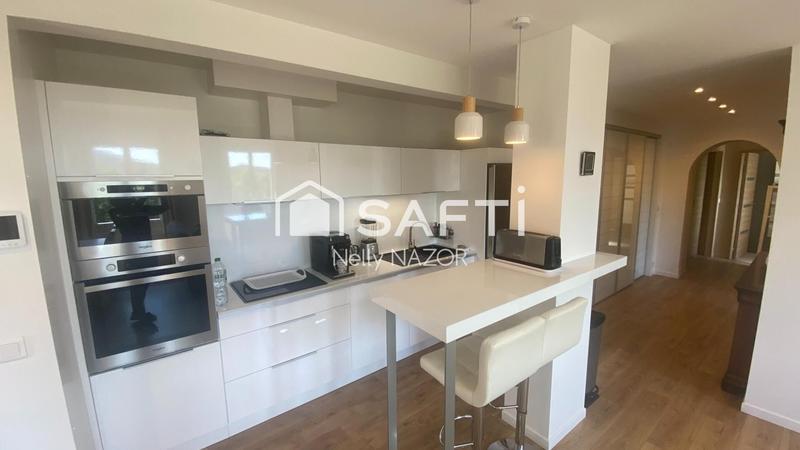 Maison - 180 m² - 6 pièces