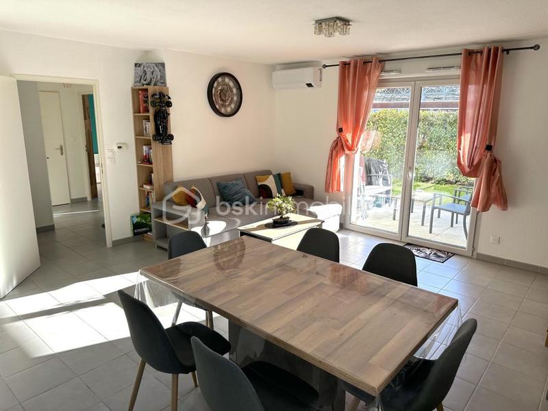 Appartement - 64 m² - 3 pièces