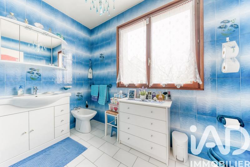 Maison - 106 m² - 6 pièces