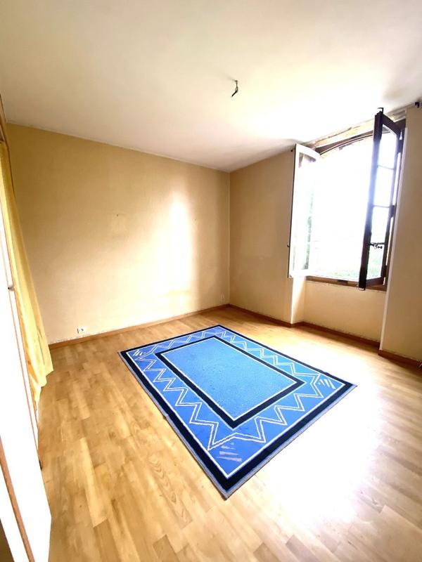 Maison - 177 m² - 5 pièces