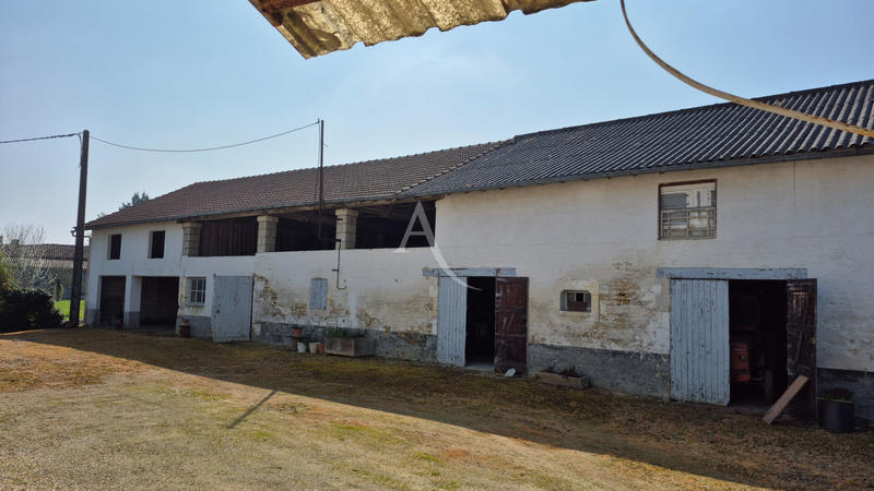 Maison - 142 m² - 8 pièces