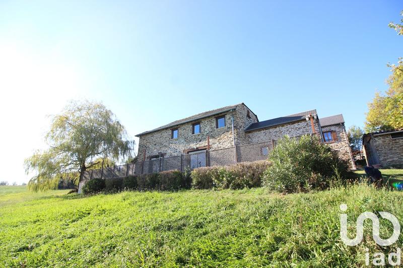 Maison de campagne - 372 m² - 9 pièces