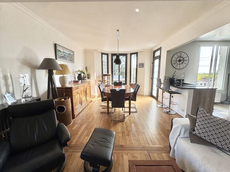 Maison en pierre - 120 m² - 6 pièces