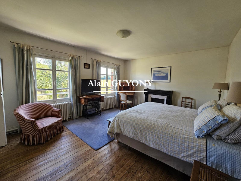 Maison - 158 m² - 7 pièces