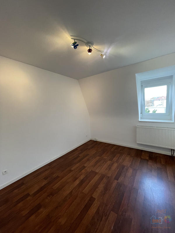 Appartement - 110 m² - 5 pièces