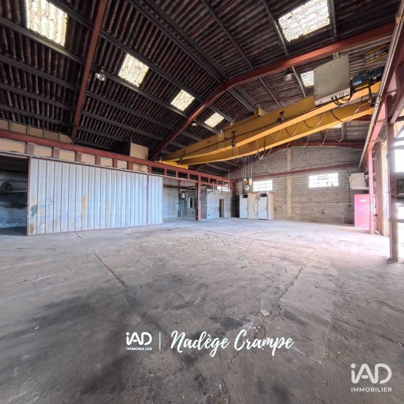 Local commercial - 702 m²