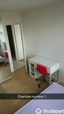 Chambre - 12 m² - 1 pièce