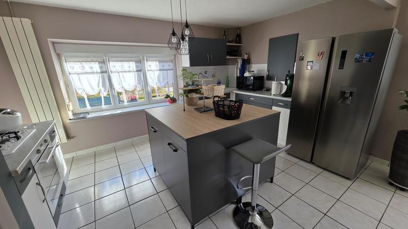 Maison ancienne - 175 m² - 6 pièces