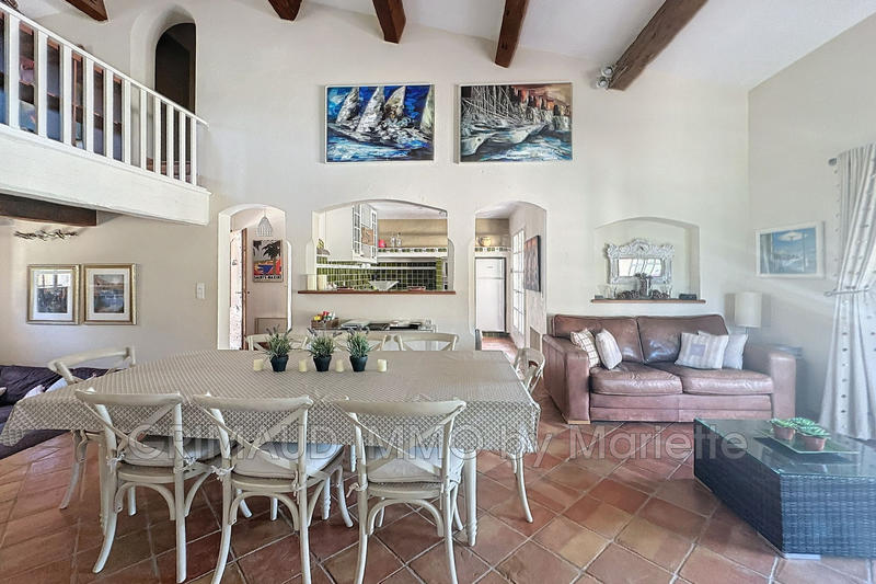 Villa - 160 m² - 6 pièces