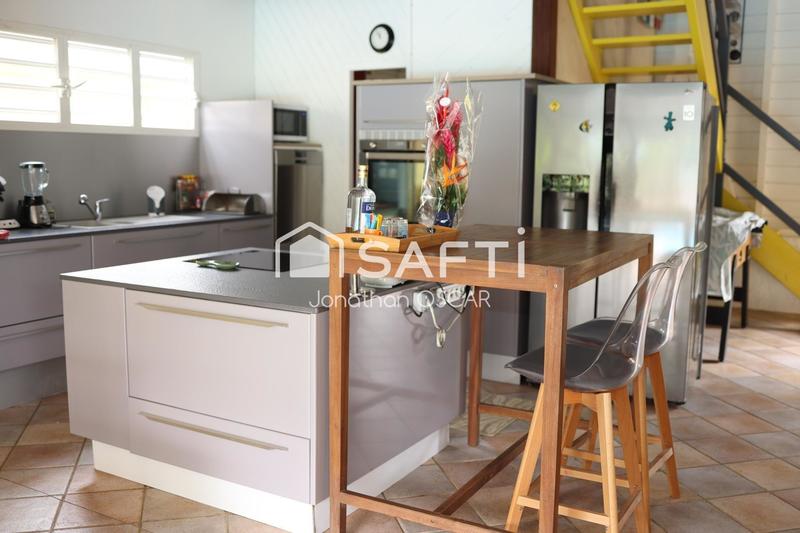 Villa - 225 m² - 7 pièces