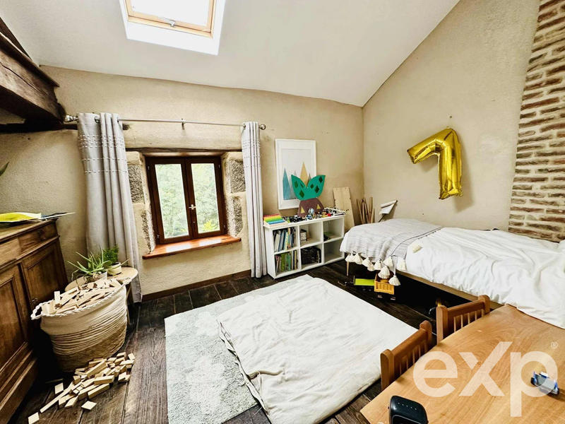 Maison traditionnelle - 124 m² - 5 pièces