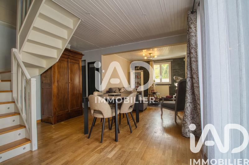 Maison - 100 m² - 5 pièces