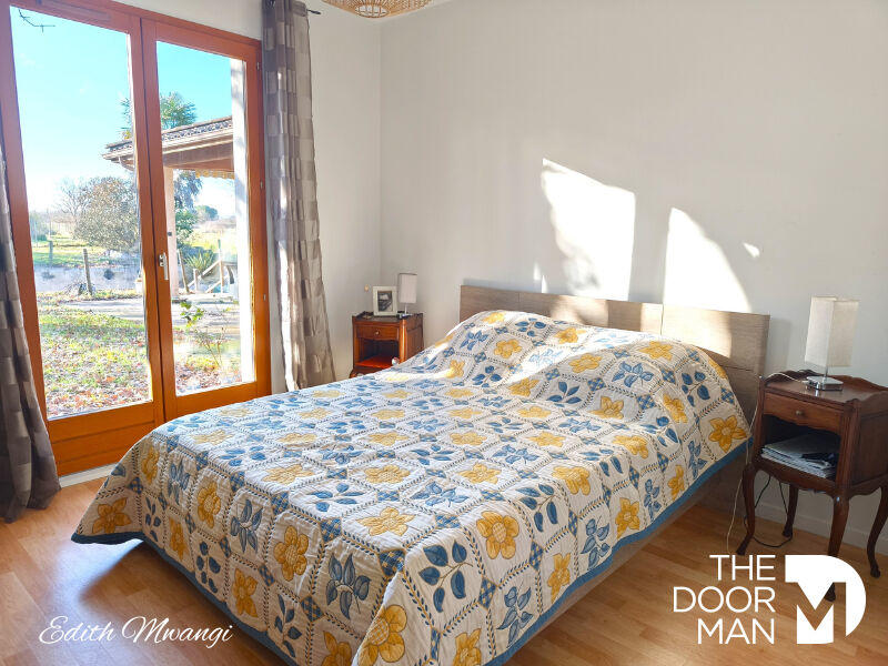 Maison - 102 m² - 5 pièces