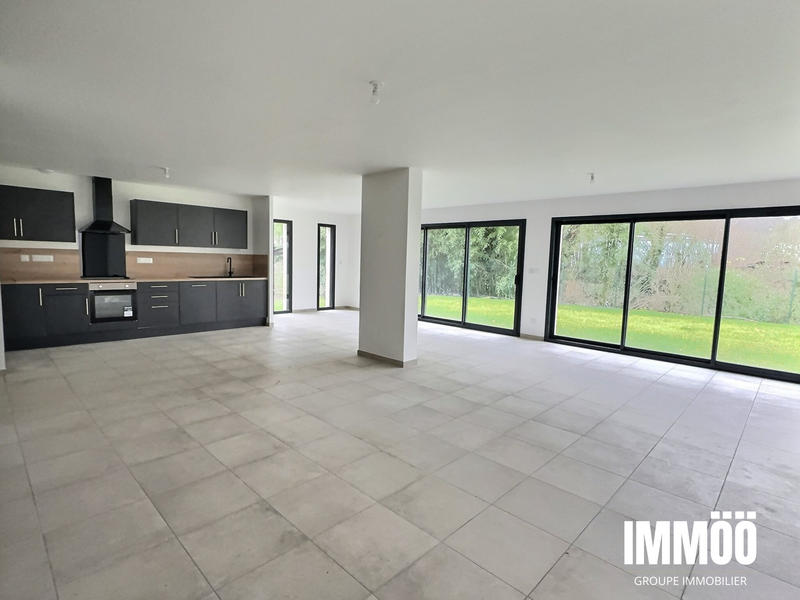 Maison contemporaine - 165 m² - 6 pièces