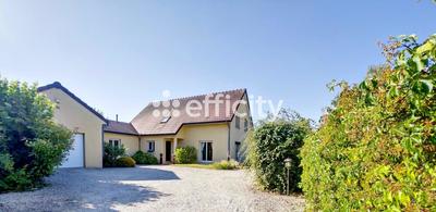 Maison - 175 m² - 8 pièces