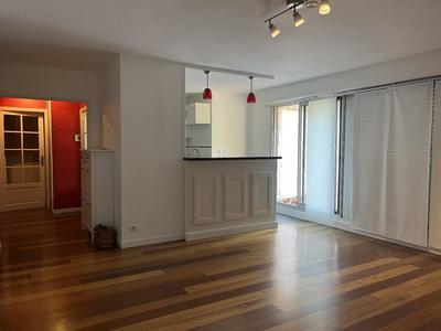 Appartement - 75 m² - 3 pièces