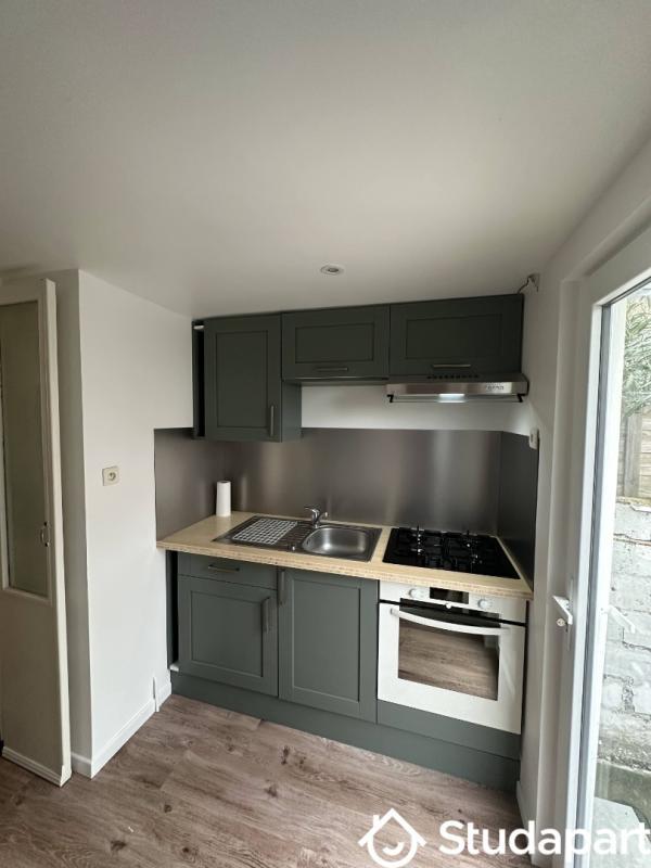 Chambre - 13 m² - 1 pièce