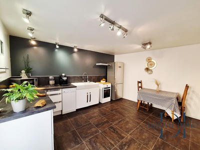 Appartement - 104 m² - 3 pièces