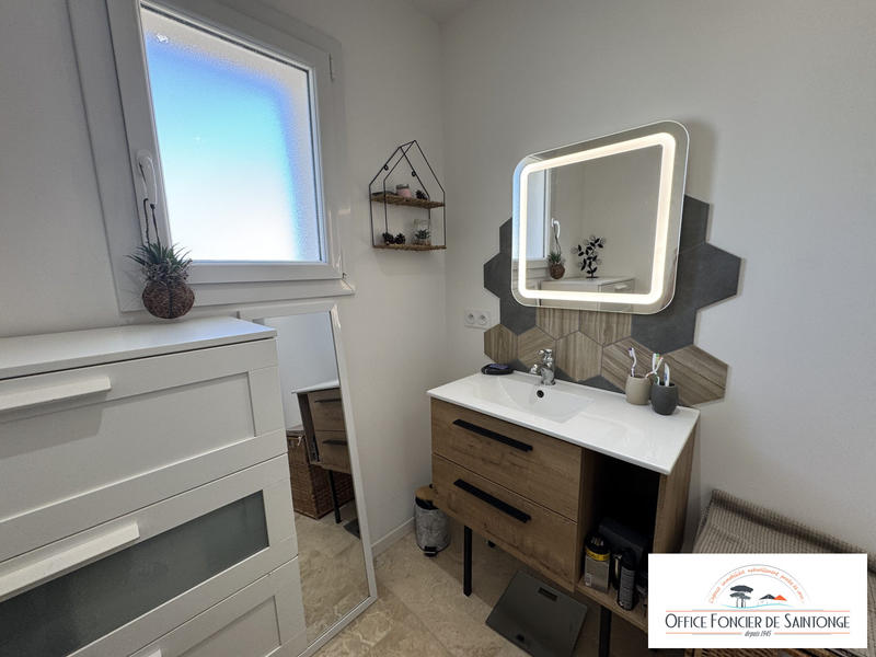 Maison contemporaine - 139 m² - 6 pièces