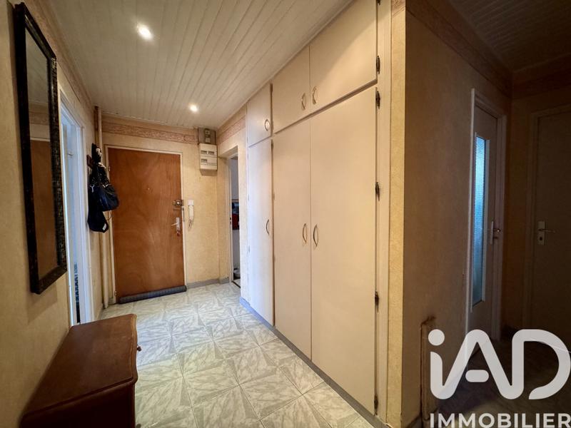 Appartement - 75 m² - 3 pièces