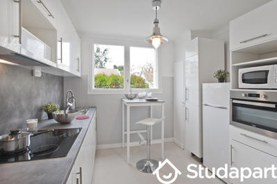 Chambre - 9 m² - 1 pièce