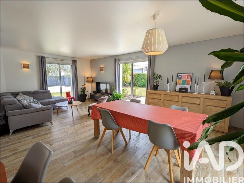 Maison - 145 m² - 6 pièces