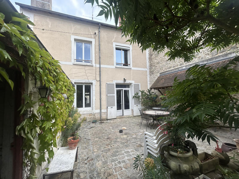 Maison - 135 m² - 5 pièces