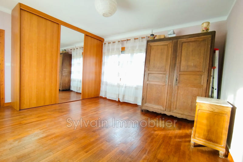 Maison - 97 m² - 4 pièces