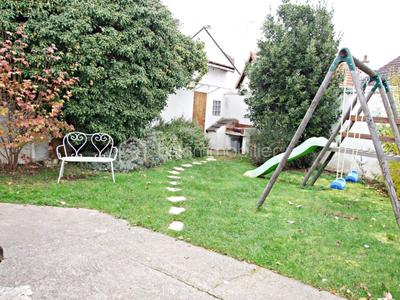 Maison de ville - 130 m² - 5 pièces