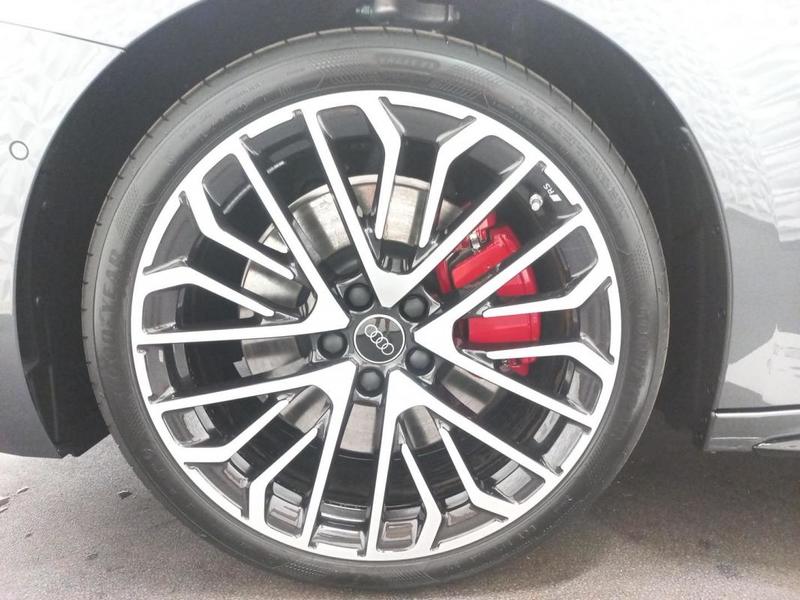 Audi A5 e-hybrid 367 ch s tronic 7 Quattro s line Malus au poids 4920 € inclus