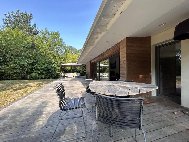 Maison - 143 m² - 5 pièces