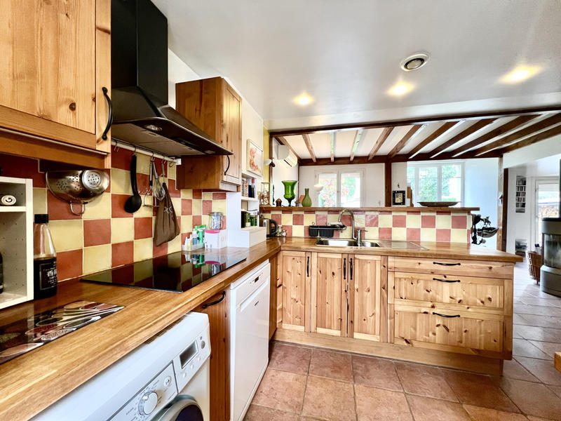 Maison - 89 m² - 5 pièces