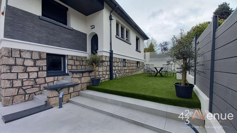 Maison - 120 m² - 5 pièces